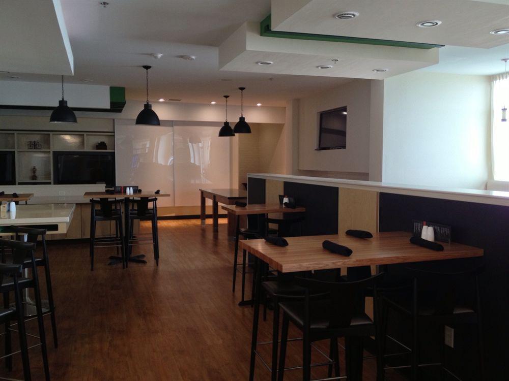 Holiday Inn Roswell By Ihg Buitenkant foto