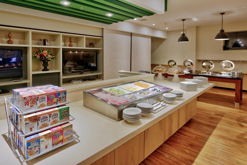 Holiday Inn Roswell By Ihg Buitenkant foto