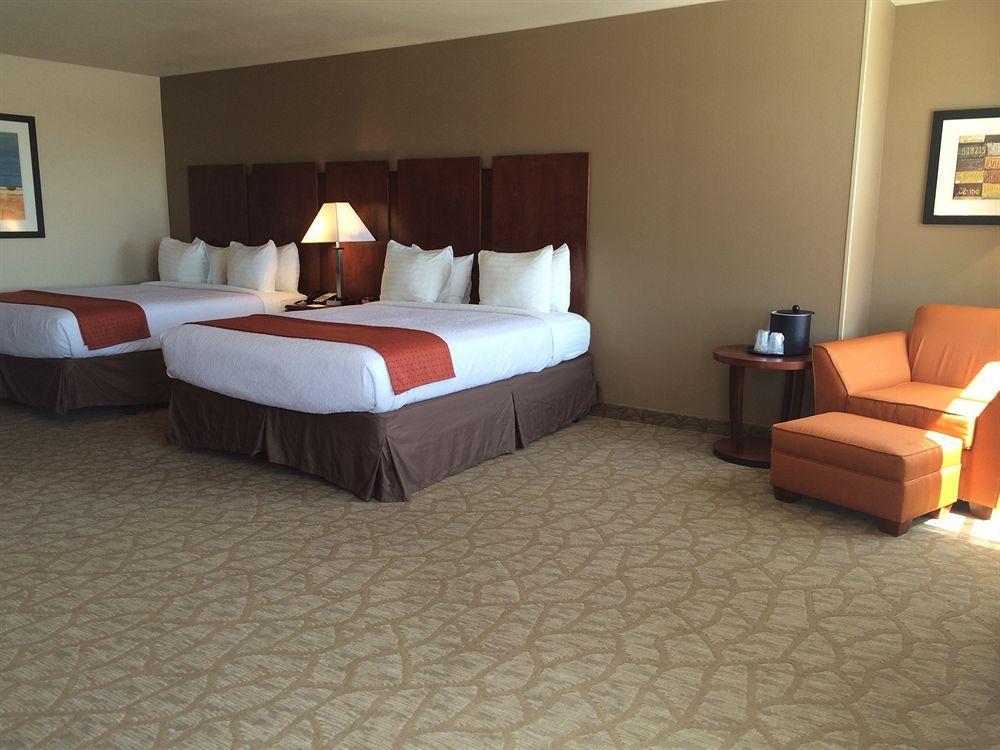 Holiday Inn Roswell By Ihg Buitenkant foto